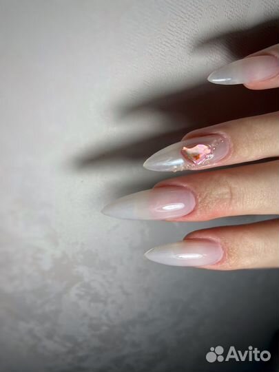 Маникюр на дому