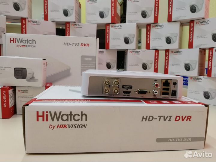 4кан. гибридный видеорегистратор DS-H204QA HiWatch