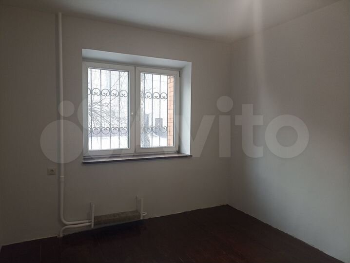 2-к. квартира, 64 м², 1/10 эт.