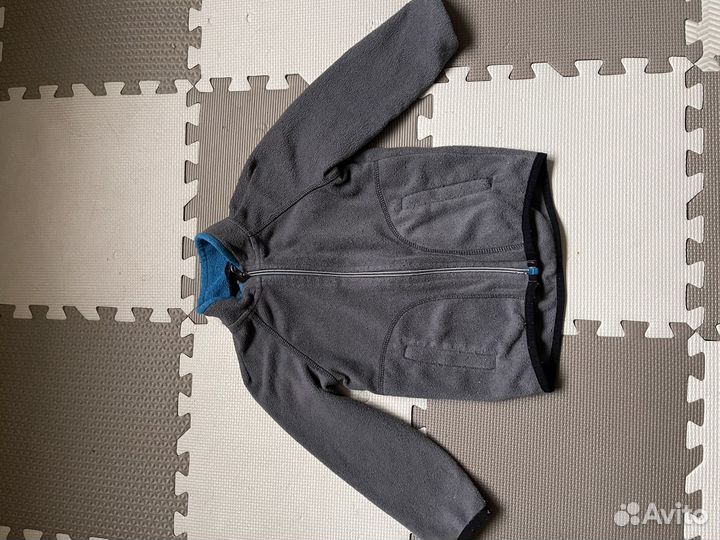 Кофта флисовая на замке 98 р