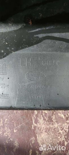 Накладка на порог наружная левая Ford Focus 3