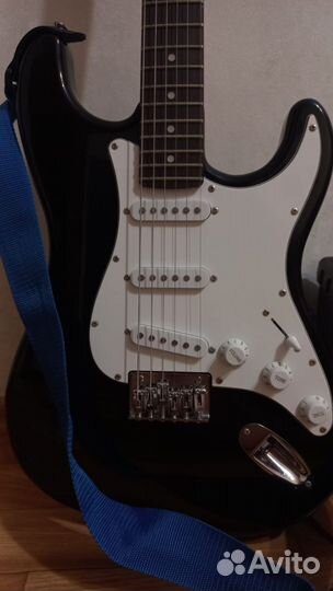 Электро гитара с комбиком бу