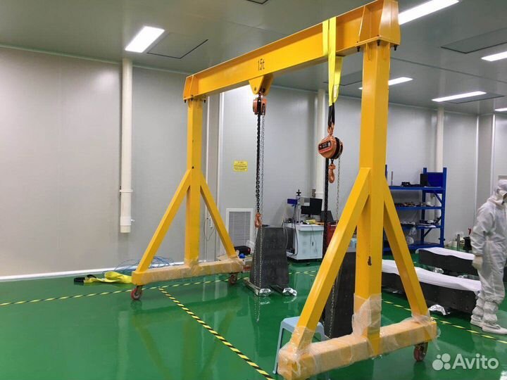 Козловой кран с установкой