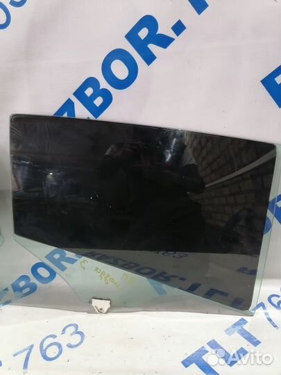 Стекло задней двери mazda 3 bm 1.6 ат седан