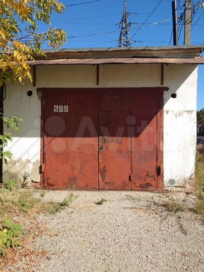 Гараж, > 30 м²