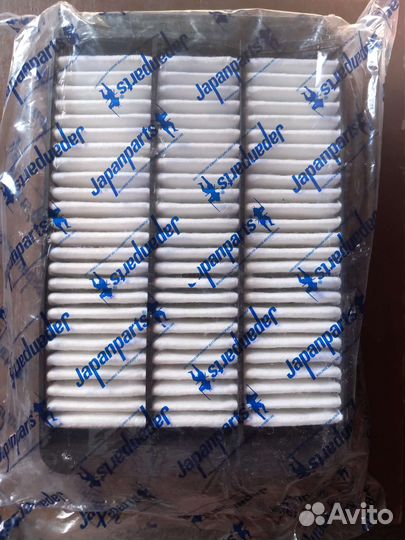 Фильтр воздушный на лансер 10