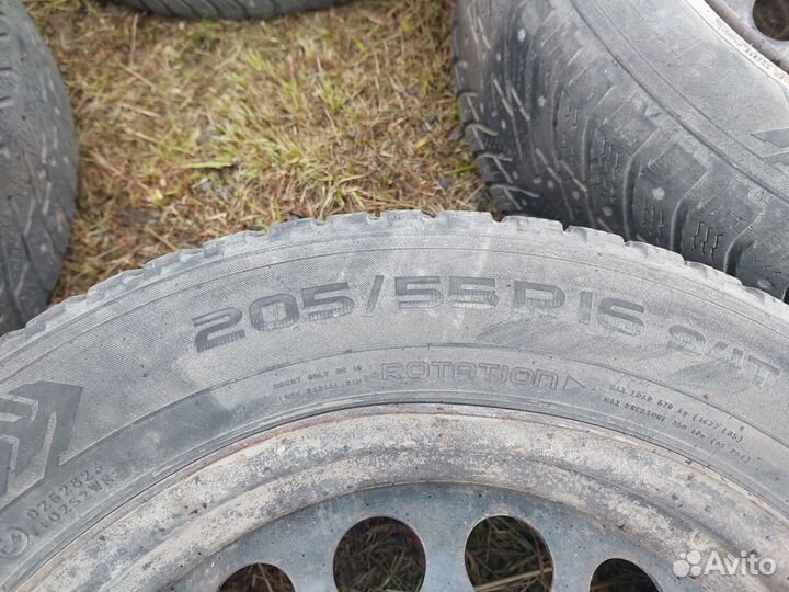 Nokian Tyres Hakkapeliitta 8 205/55 R16