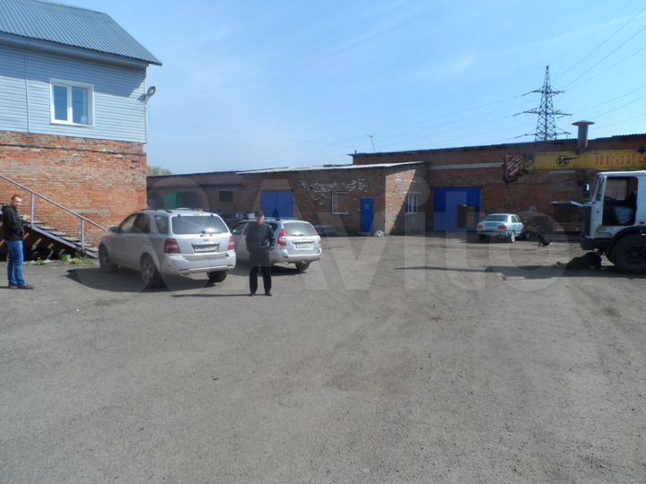 Производство, 1600 м²