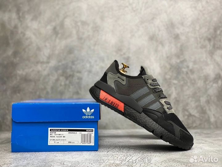 Кроссовки adidas nite jogger