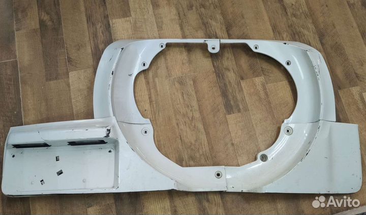 Накладка крышки багажника Toyota Rav4 30