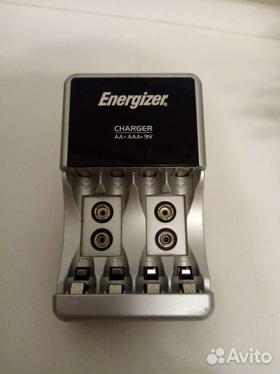 Зарядное устройство Energizer