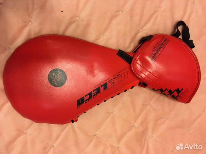 Лапа ракетка