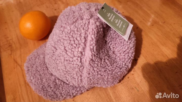 Продам бейсболку зимнюю