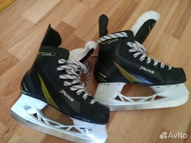 Коньки CCM Tacks 2052, размер 35