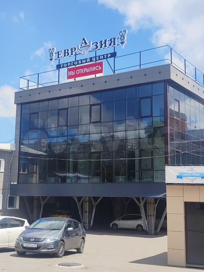 Офисы, магазины 2000 м²