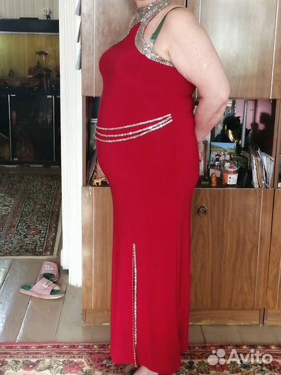 Платье вечернее, праздничное