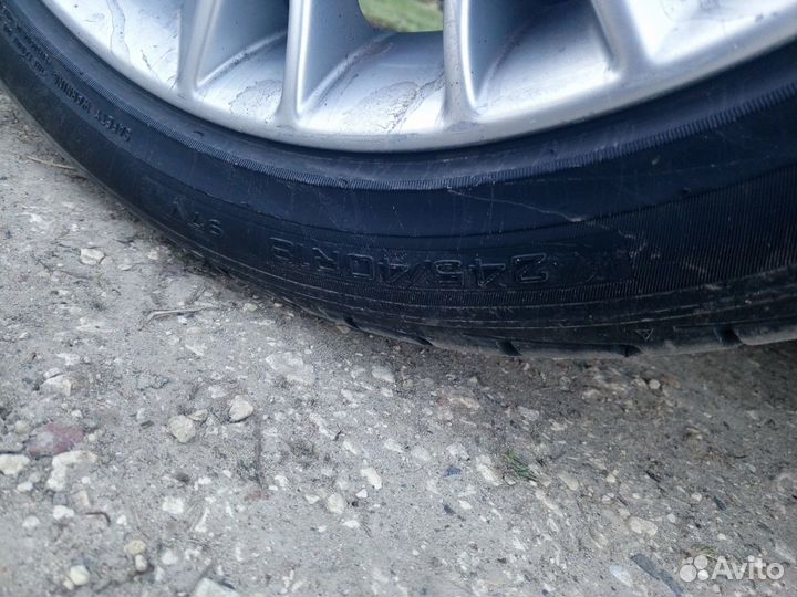 Triangle TRD08 245/40