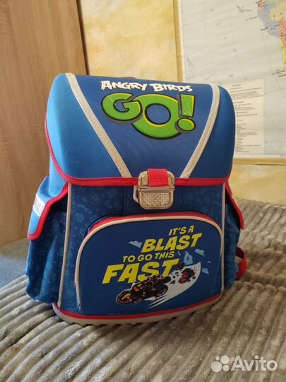 Рюкзак школьный