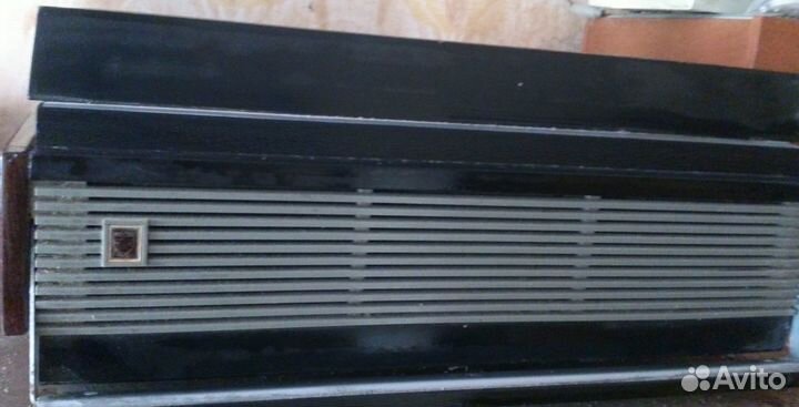 Катушечный или бобинный магнитофон Маяк и бобины