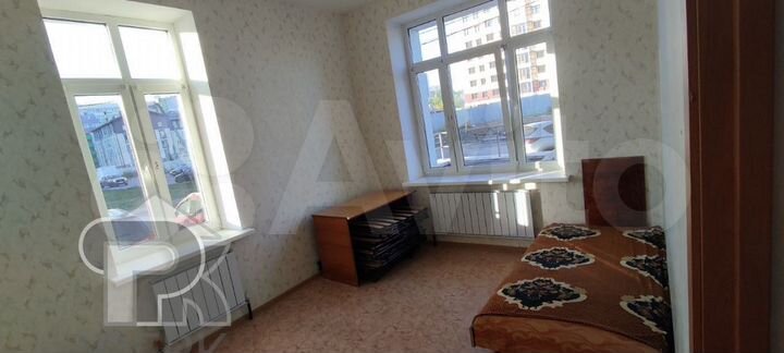 3-к. квартира, 70,5 м², 1/10 эт.