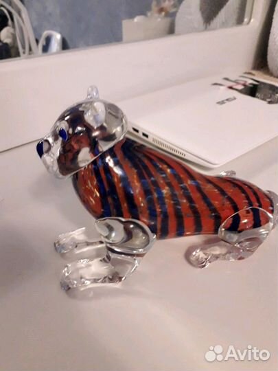 Статуетки'сувениры,нецки,копилки