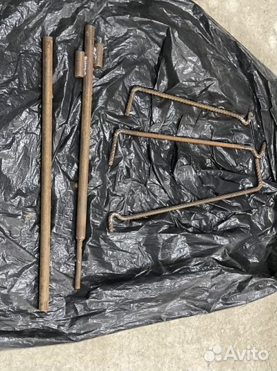 Держатель для чайника, котелков. На природе