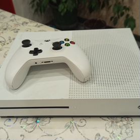 Xbox one s 1tb с играми