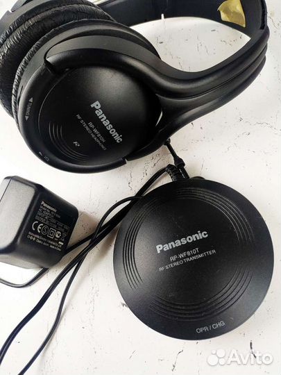 Беспроводные наушники Panasonic RP-WF810