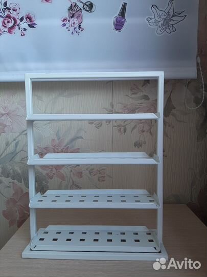 Полочки для гель лаков