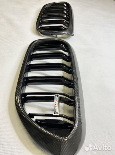Решетки ноздри карбон BMW G30 M5 F90