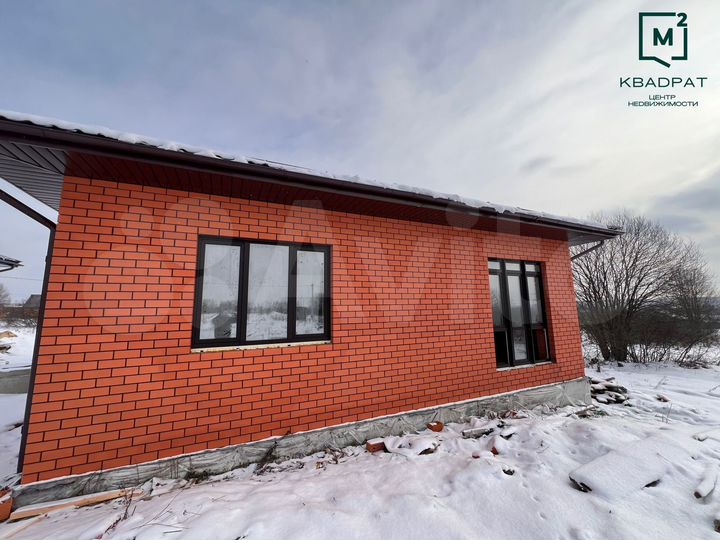 Коттедж 101 м² на участке 5 сот.