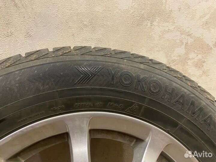 Yokohama Ice Guard IG30 19.5/20 R15