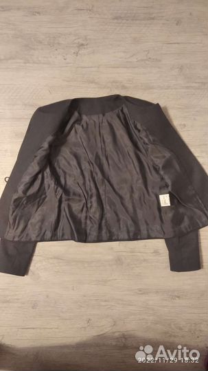 Пиджак школьный для девочки 158 164 42 р-р новый