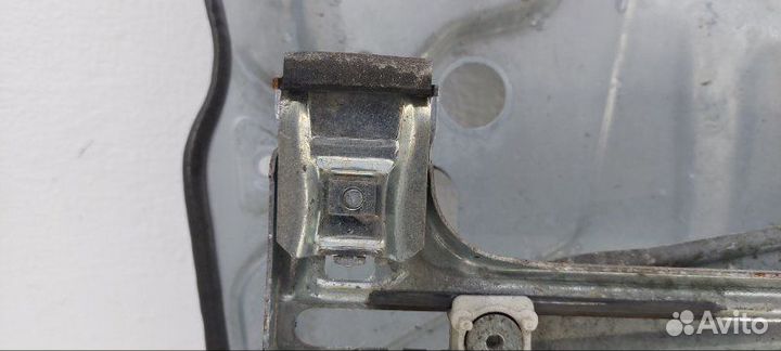 Стеклоподъемник передний правый Ford Focus 2 2008