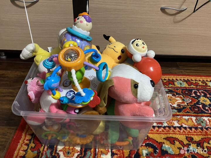 Развивающие игрушки пакетом