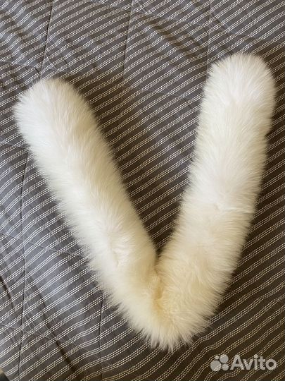 Меховой воротник песец