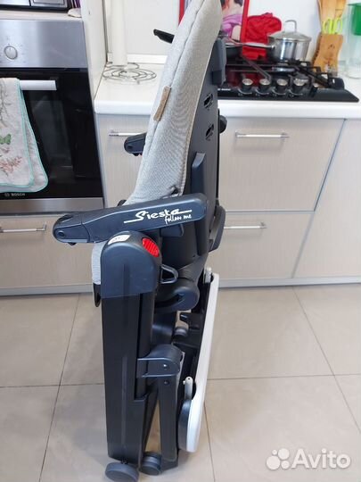 Стульчик шезлонг для кормления Peg Perego Siesta