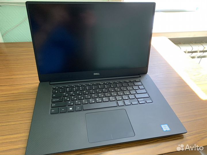 Dell xps 15 9550
