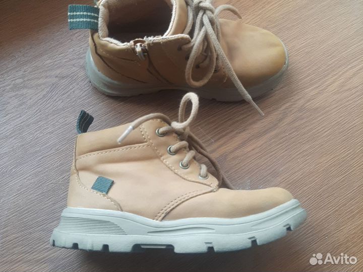 Ботинки детские 23
