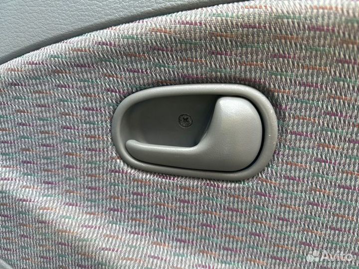 Ручка двери внутренняя Kia Rio седан 1.5 A5D 2001