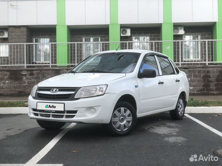 LADA Granta 1.6 МТ, 2013, 175 375 км