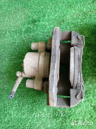 Суппорт передний мазда 3 BL