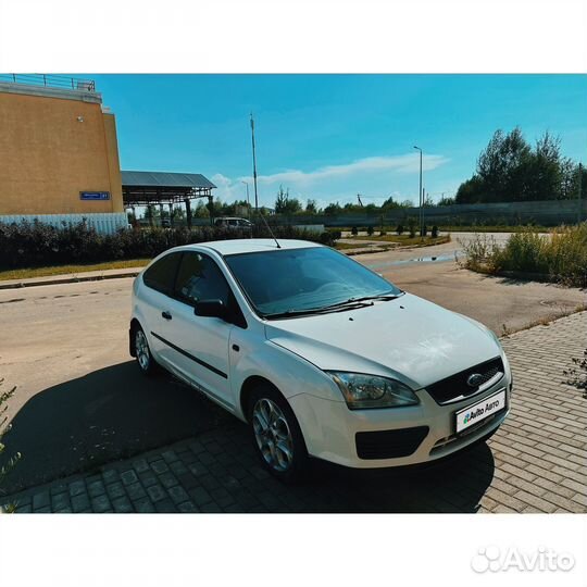 Ford Focus 1.4 МТ, 2006, 215 000 км