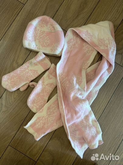 Комплект шапка шарф и варежки женские