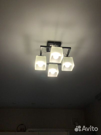 Люстра потолочная