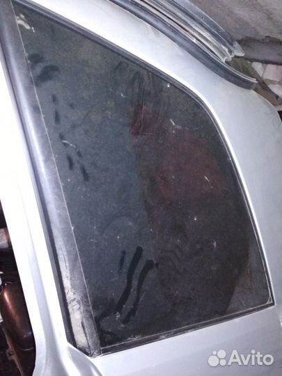 Стекло боковое багажника Гранд Витара 2011