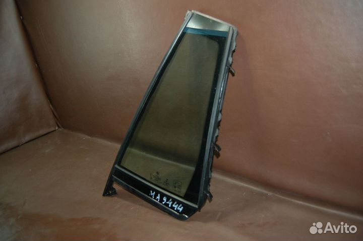 Форточка задняя левая - BMW X3 G01 (2017-н.в.)