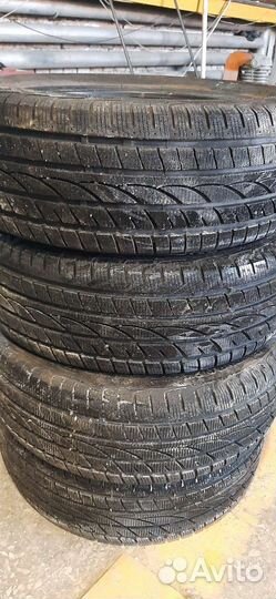 Powertrac SnowStar 215/55 R17