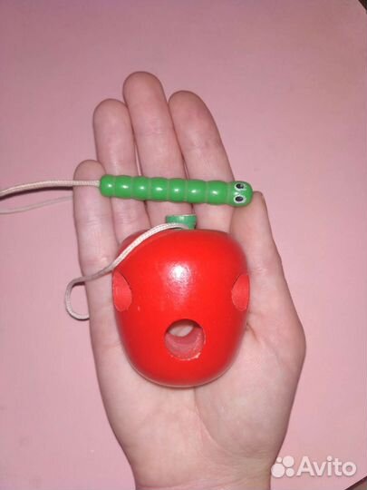 Шнуровка яблочко деревянное