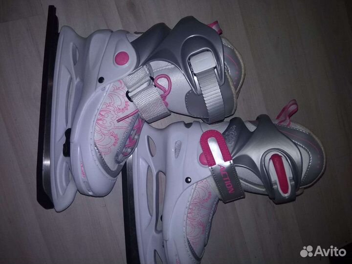 Раздвижные ледовые коньки